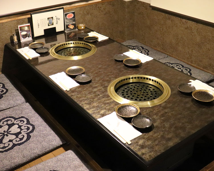 個室でゆったりとした時間をお過ごしいただけます。2名様からご利用可能です。